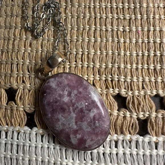 Oval Sparkling Pink Tourmaline Quartz Pendant in Silver 925 Setting on Chain - Picture 11 of 15